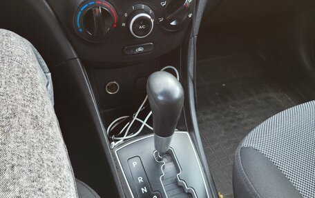 Hyundai Solaris II рестайлинг, 2012 год, 700 000 рублей, 9 фотография