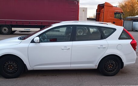 KIA cee'd I рестайлинг, 2011 год, 940 000 рублей, 12 фотография