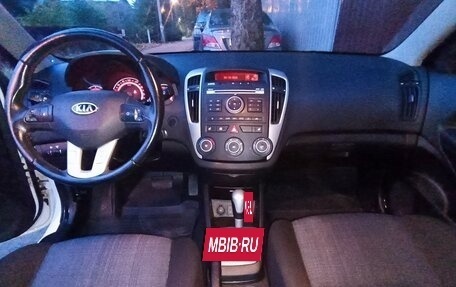 KIA cee'd I рестайлинг, 2011 год, 940 000 рублей, 32 фотография