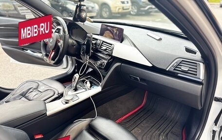 BMW 3 серия, 2018 год, 2 990 000 рублей, 18 фотография