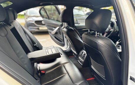 BMW 3 серия, 2018 год, 2 990 000 рублей, 20 фотография