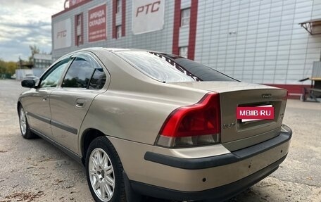 Volvo S60 III, 2003 год, 425 000 рублей, 2 фотография