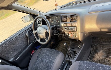Nissan Primera II рестайлинг, 1996 год, 60 000 рублей, 2 фотография