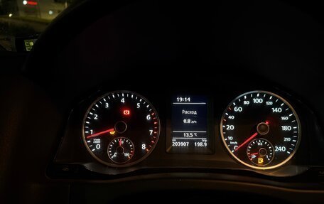 Volkswagen Tiguan I, 2011 год, 1 050 000 рублей, 13 фотография