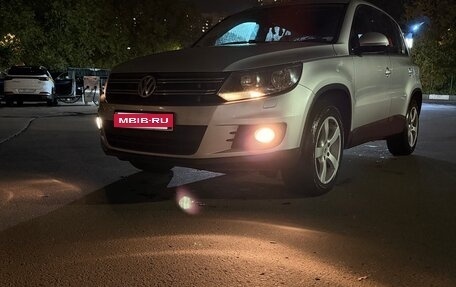 Volkswagen Tiguan I, 2011 год, 1 050 000 рублей, 2 фотография