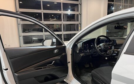 Hyundai Elantra, 2020 год, 2 127 000 рублей, 19 фотография