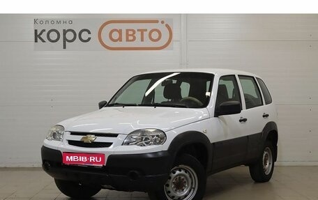 Chevrolet Niva I рестайлинг, 2018 год, 671 000 рублей, 1 фотография
