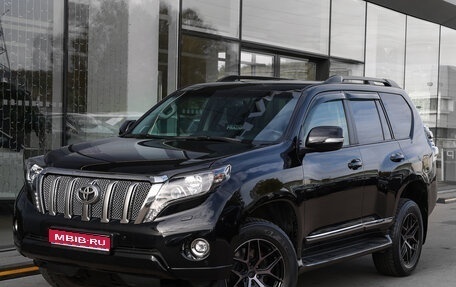 Toyota Land Cruiser Prado 150 рестайлинг 2, 2017 год, 4 699 000 рублей, 1 фотография