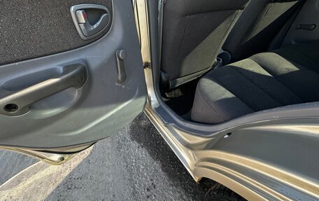 Hyundai Accent II, 2004 год, 239 700 рублей, 11 фотография