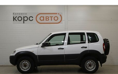 Chevrolet Niva I рестайлинг, 2018 год, 671 000 рублей, 2 фотография
