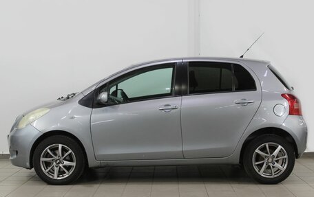 Toyota Yaris III рестайлинг, 2007 год, 560 000 рублей, 7 фотография