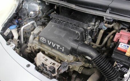 Toyota Yaris III рестайлинг, 2007 год, 560 000 рублей, 10 фотография