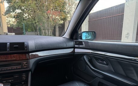 BMW 5 серия, 2002 год, 795 000 рублей, 17 фотография