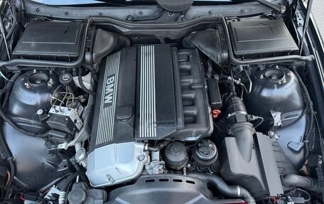 BMW 5 серия, 2002 год, 795 000 рублей, 27 фотография