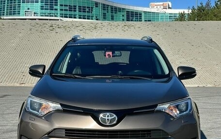 Toyota RAV4, 2017 год, 2 600 000 рублей, 1 фотография