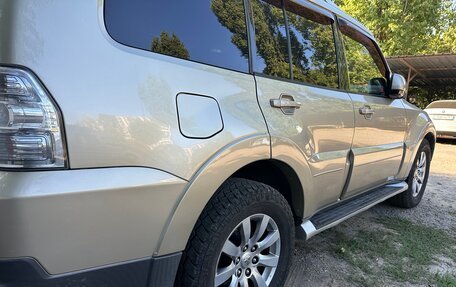 Mitsubishi Pajero IV, 2006 год, 1 990 000 рублей, 6 фотография