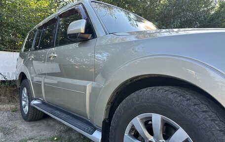 Mitsubishi Pajero IV, 2006 год, 1 990 000 рублей, 9 фотография