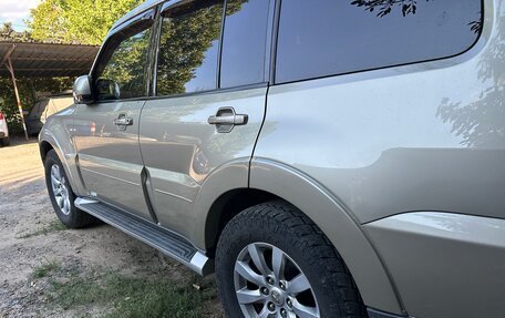 Mitsubishi Pajero IV, 2006 год, 1 990 000 рублей, 11 фотография