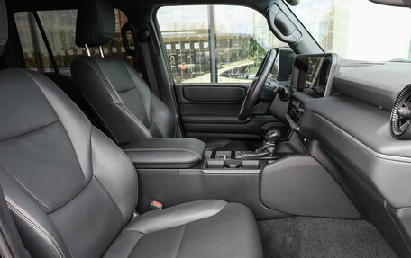 Toyota Land Cruiser Prado, 2024 год, 7 398 000 рублей, 11 фотография