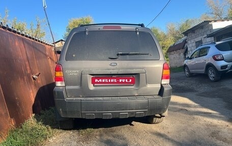 Ford Escape II, 2005 год, 300 000 рублей, 4 фотография