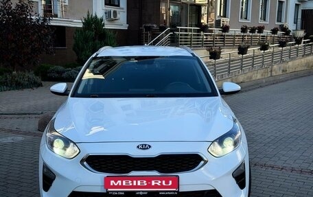 KIA cee'd III, 2020 год, 1 730 000 рублей, 5 фотография