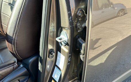 Toyota RAV4, 2017 год, 2 600 000 рублей, 22 фотография