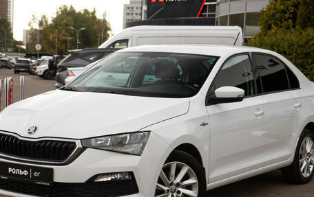 Skoda Rapid II, 2022 год, 1 748 000 рублей, 19 фотография