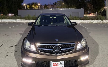 Mercedes-Benz C-Класс, 2013 год, 1 750 000 рублей, 1 фотография