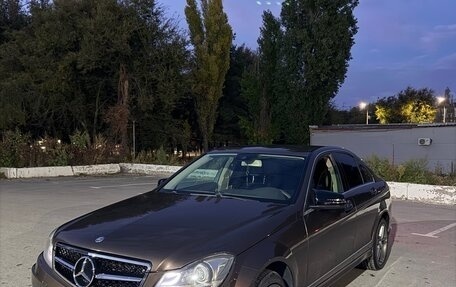 Mercedes-Benz C-Класс, 2013 год, 1 750 000 рублей, 2 фотография