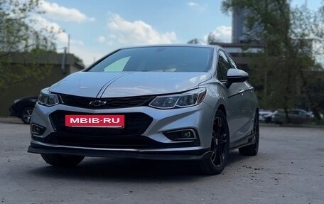 Chevrolet Cruze II, 2018 год, 1 200 000 рублей, 2 фотография
