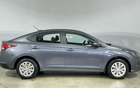Hyundai Solaris II рестайлинг, 2021 год, 1 395 000 рублей, 5 фотография