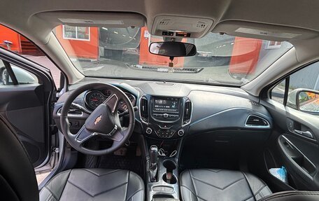 Chevrolet Cruze II, 2018 год, 1 200 000 рублей, 6 фотография