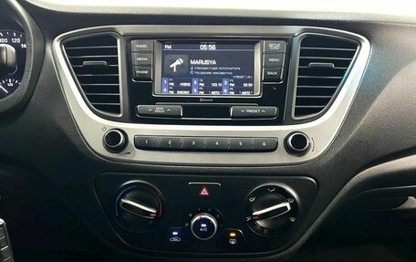 Hyundai Solaris II рестайлинг, 2018 год, 1 370 000 рублей, 15 фотография