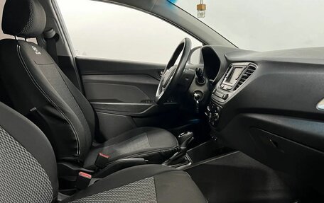 Hyundai Solaris II рестайлинг, 2018 год, 1 370 000 рублей, 13 фотография