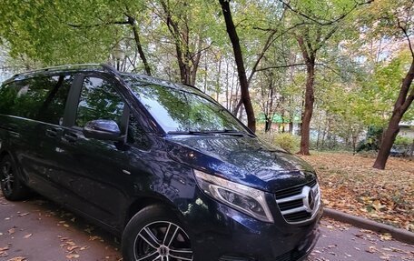 Mercedes-Benz V-Класс, 2016 год, 3 490 000 рублей, 3 фотография