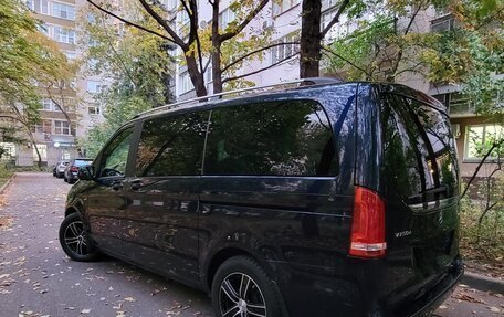 Mercedes-Benz V-Класс, 2016 год, 3 490 000 рублей, 5 фотография