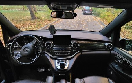 Mercedes-Benz V-Класс, 2016 год, 3 490 000 рублей, 7 фотография