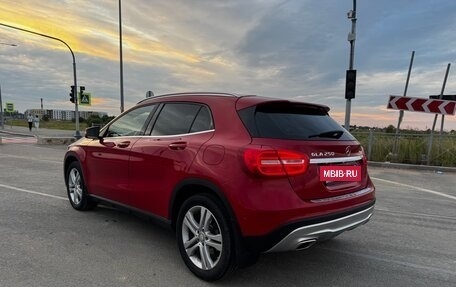 Mercedes-Benz GLA, 2016 год, 1 620 000 рублей, 5 фотография