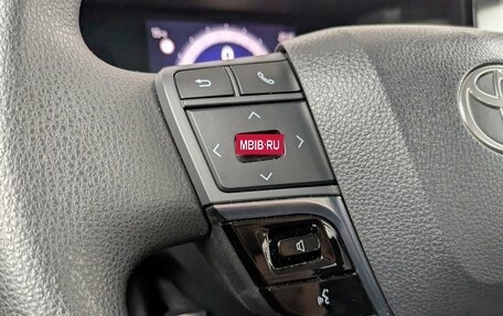 Toyota Camry, 2025 год, 4 199 000 рублей, 19 фотография