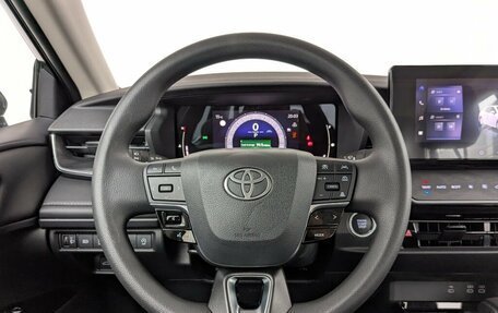 Toyota Camry, 2025 год, 4 199 000 рублей, 28 фотография