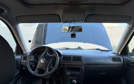 Volkswagen Golf IV, 2002 год, 420 000 рублей, 18 фотография