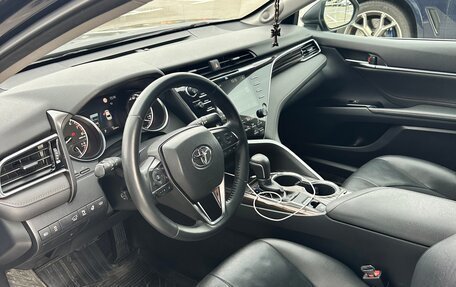 Toyota Camry, 2020 год, 2 550 000 рублей, 7 фотография