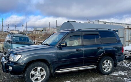 Toyota Land Cruiser 100 рестайлинг 2, 2003 год, 2 350 000 рублей, 4 фотография