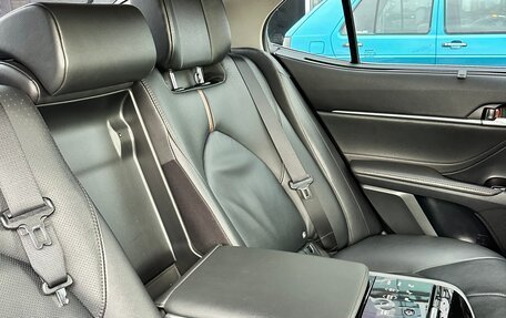 Toyota Camry, 2020 год, 2 550 000 рублей, 6 фотография
