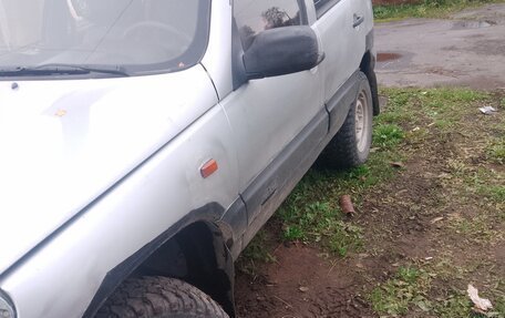 Chevrolet Niva I рестайлинг, 2005 год, 180 000 рублей, 3 фотография