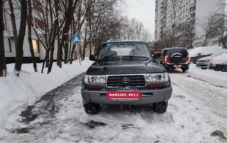 Toyota Land Cruiser 80 рестайлинг, 1997 год, 990 000 рублей, 13 фотография