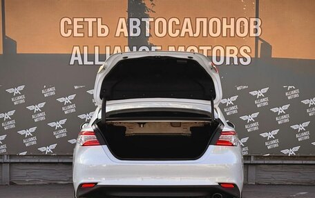 Toyota Camry, 2018 год, 2 395 000 рублей, 7 фотография