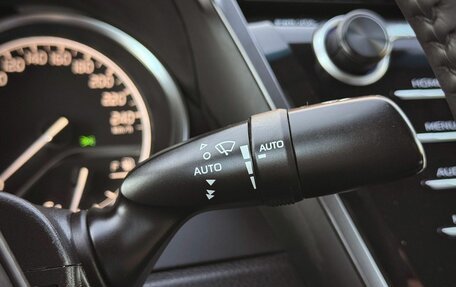 Toyota Camry, 2018 год, 2 395 000 рублей, 20 фотография
