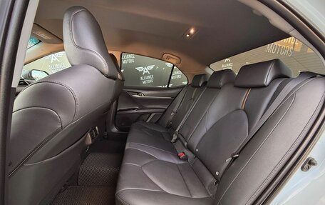 Toyota Camry, 2018 год, 2 395 000 рублей, 12 фотография
