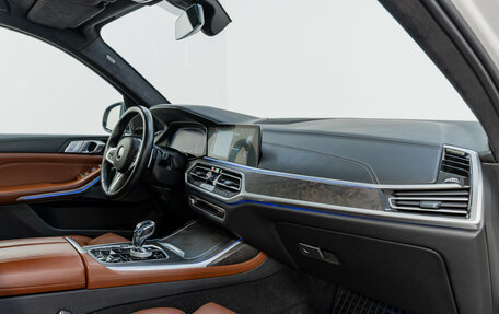 BMW X7, 2021 год, 8 700 000 рублей, 11 фотография
